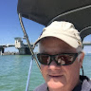 Meet your Posher, Larry